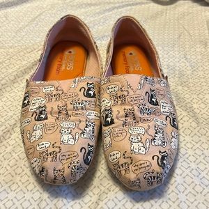 Bobs Skechers cat slipons. Size 8.5